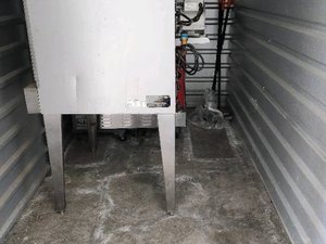 5 x 10 unit in Menlo Park