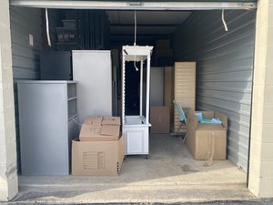 10 x 30 unit in Converse