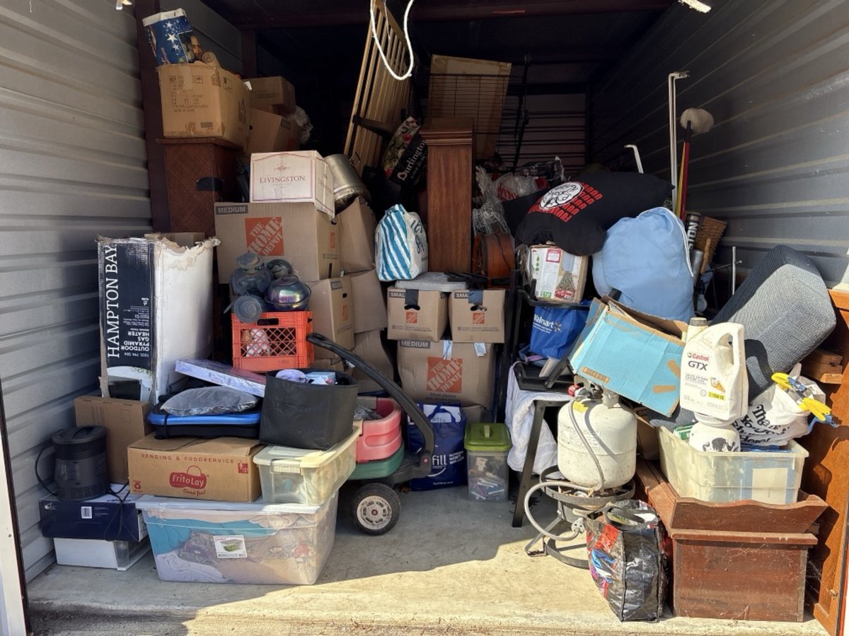 10 x 20 storage unit in Bayville, NJ