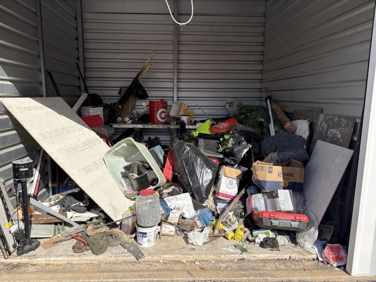 10 x 10 storage unit in Bayville, NJ