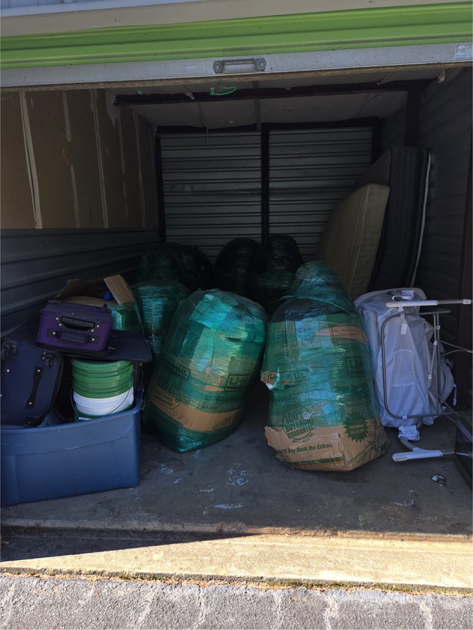 10 x 15 storage unit in Lawrenceville, GA