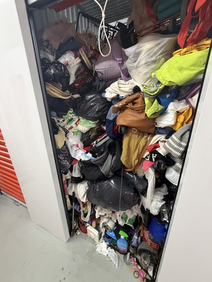 5 x 5 storage unit in Long Island City, NY