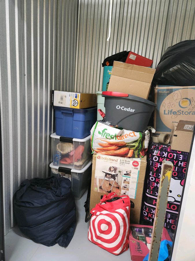 5 x 5 storage unit in Brooklyn, NY