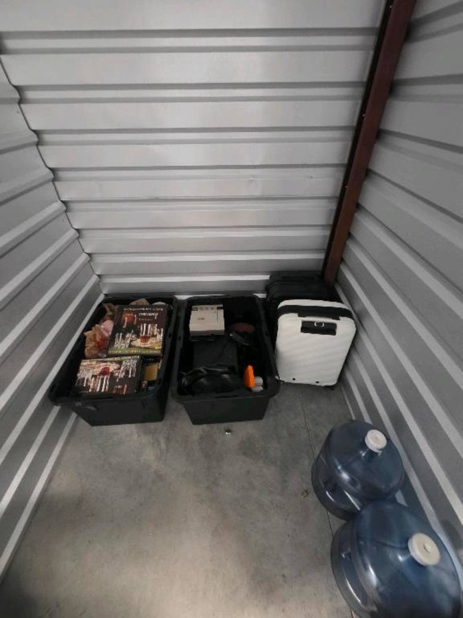 5 x 5 storage unit in Goodyear, AZ