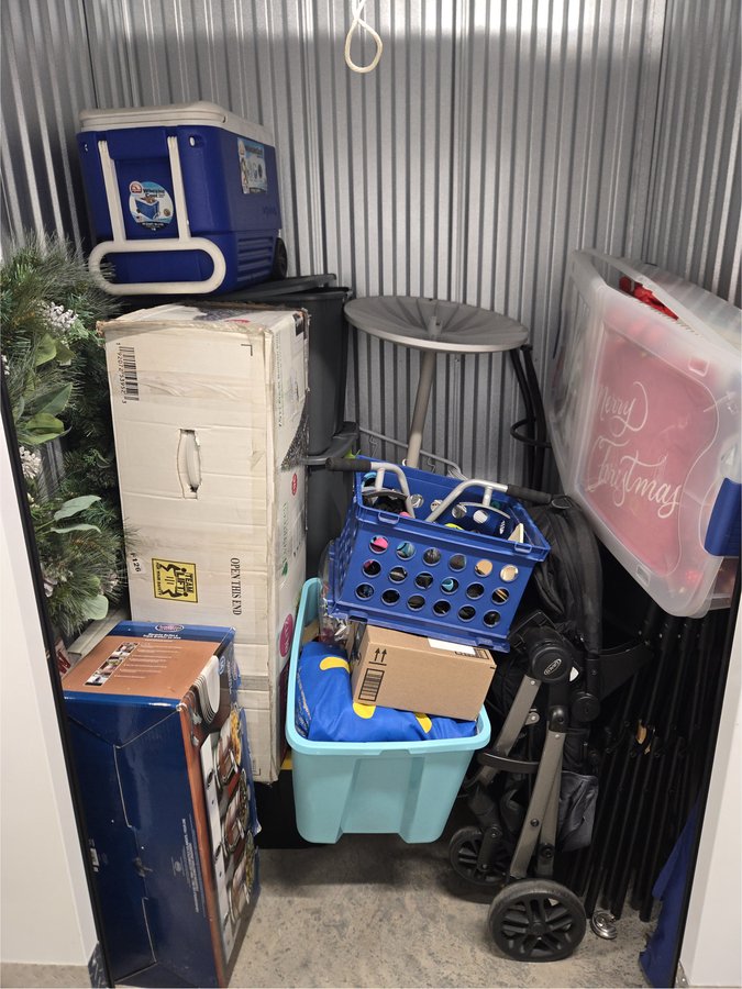 5 x 5 storage unit in Bayonne, NJ