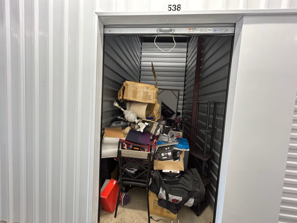 5 x 10 storage unit in Forney, TX