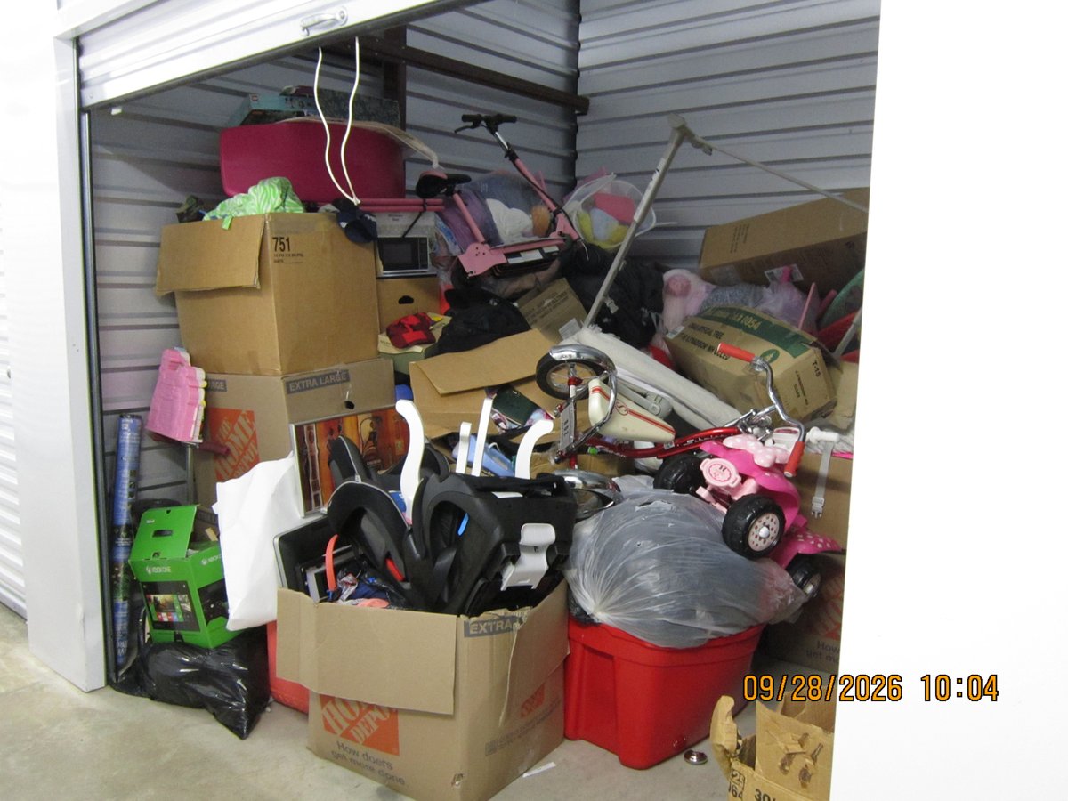 10 x 10 storage unit in Foley, AL