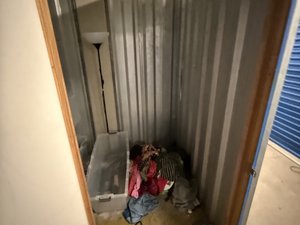 5 x 10 unit in Los Angeles