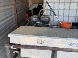 10 x 20 unit in Memphis