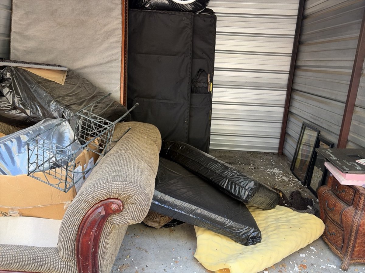 10 x 10 storage unit in Memphis, TN
