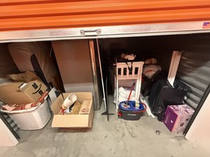 10 x 15 unit in Azusa