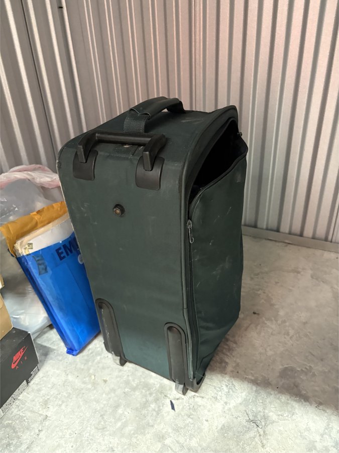 4 x 5 storage unit in Long Island City, NY