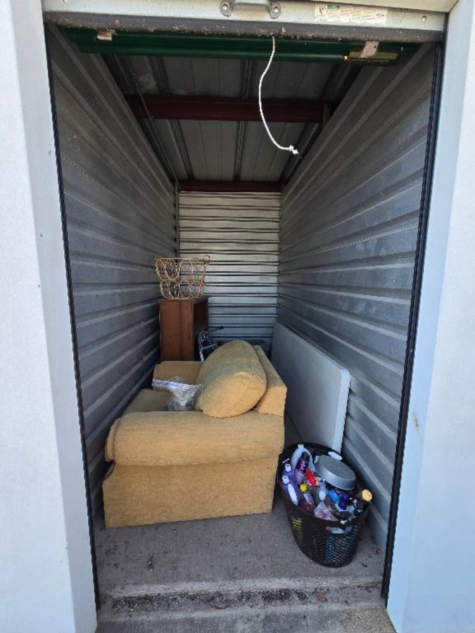 5 x 10 storage unit in San Antonio, TX