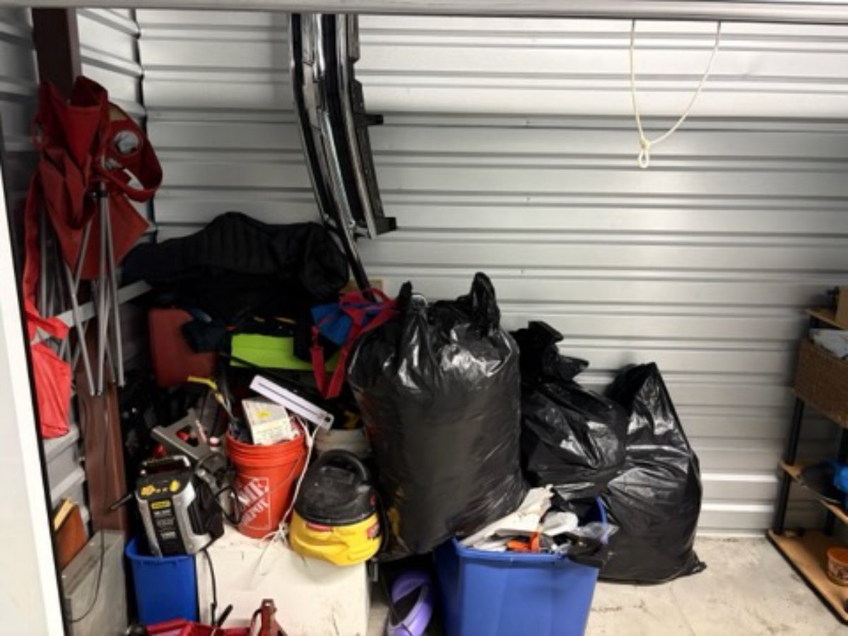 5 x 10 storage unit in Capitol Heights, MD