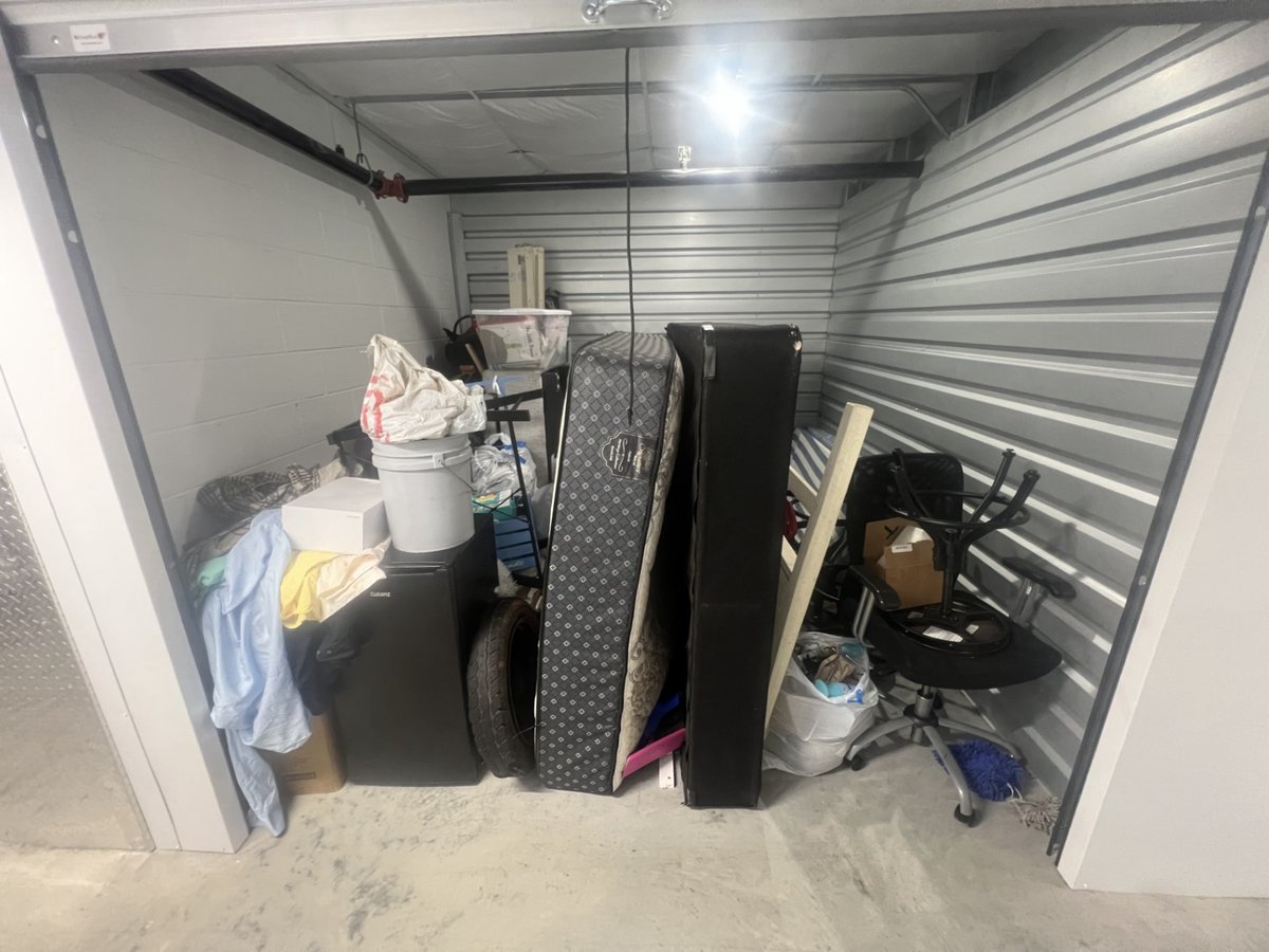 10 x 10 storage unit in Port Wentworth, GA