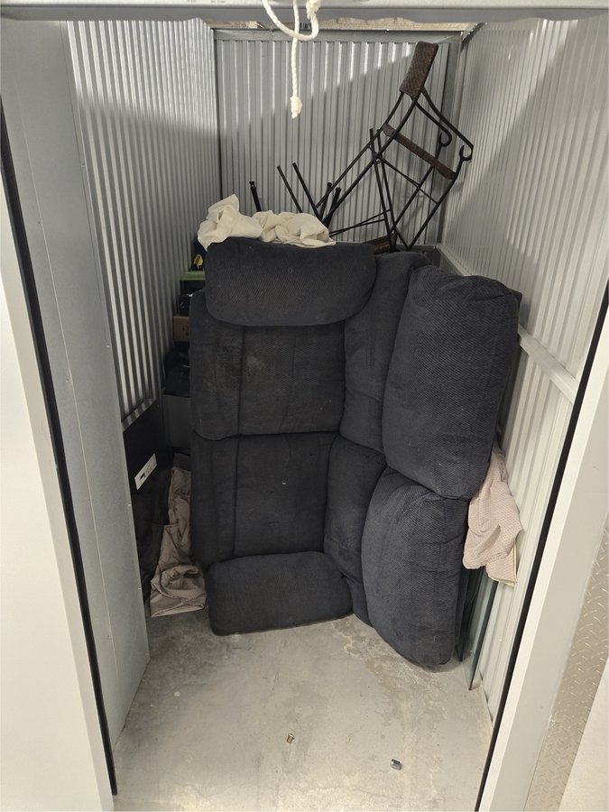 5 x 10 storage unit in Newark, DE
