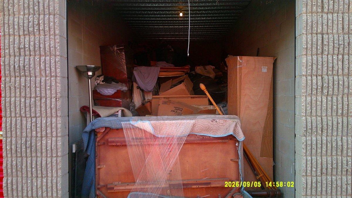 10 x 25 storage unit in North Babylon, NY