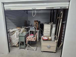 10 x 10 unit in Lakeland