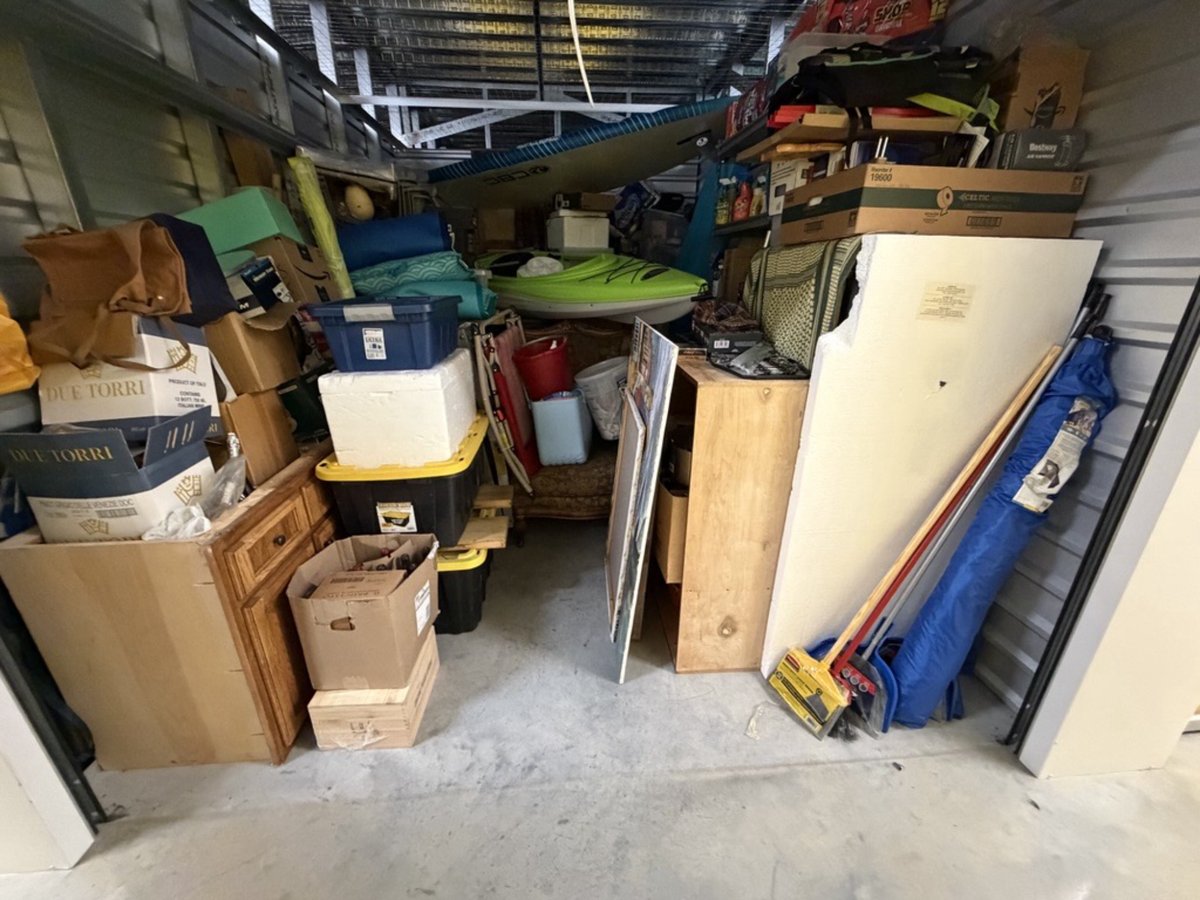 10 x 15 storage unit in Marietta, GA