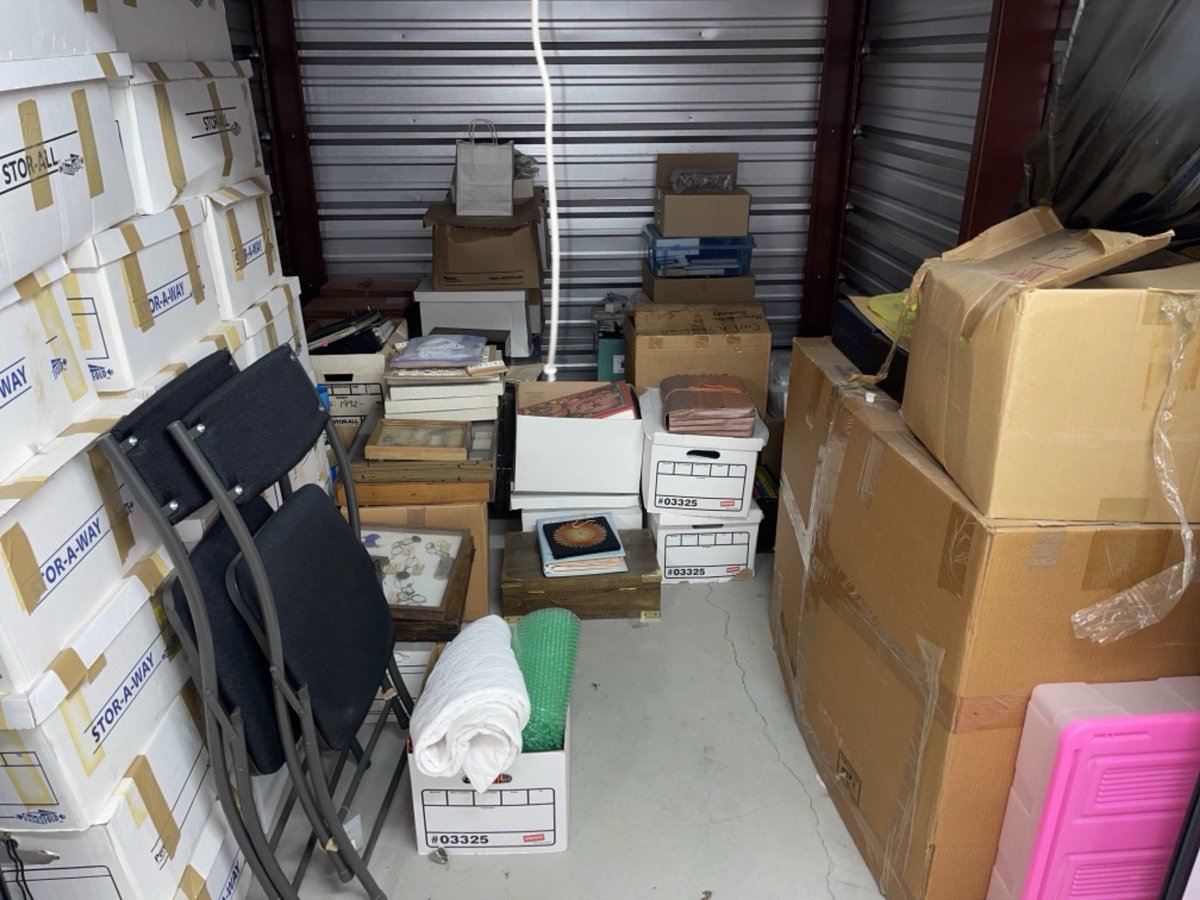 7 x 10 storage unit in East Hanover, NJ