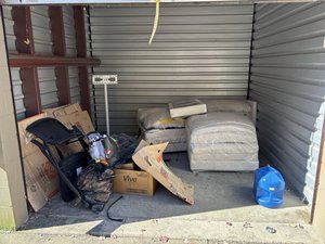 10 x 10 unit in Dover