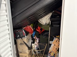 5 x 5 unit in East Hanover