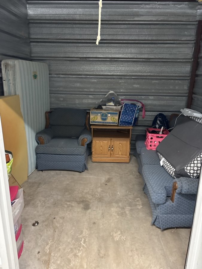 10 x 10 storage unit in Rockaway, NJ