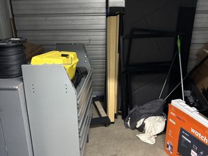 7 x 10 unit in Ledgewood