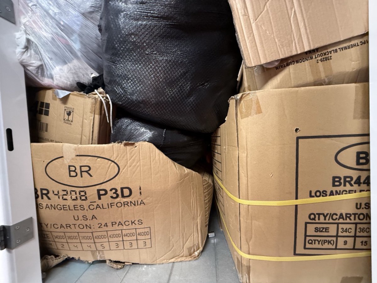 5 x 4 storage unit in Huntington Park, CA
