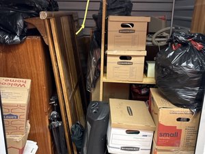 7 x 10 storage unit in Morris Plains, NJ