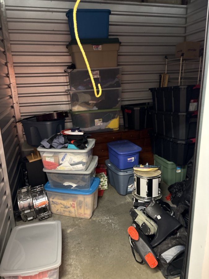 10 x 10 storage unit in Morris Plains, NJ