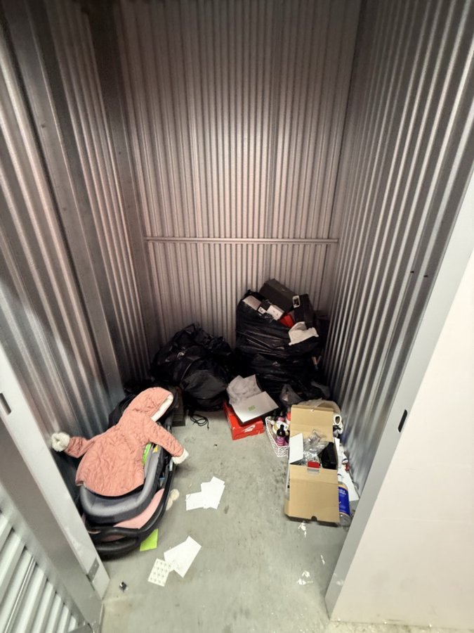 5 x 5 storage unit in Huntington Park, CA