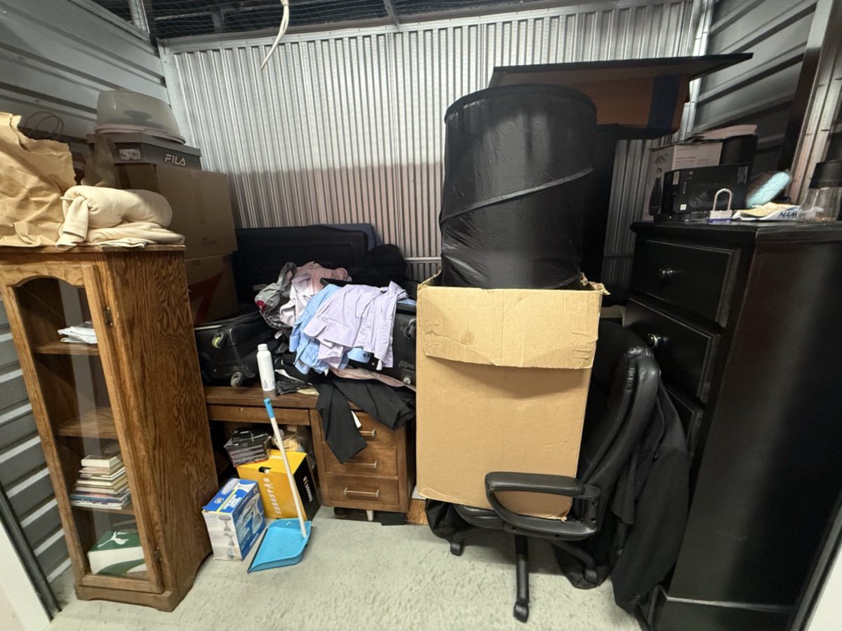 10 x 5 storage unit in Huntington Park, CA