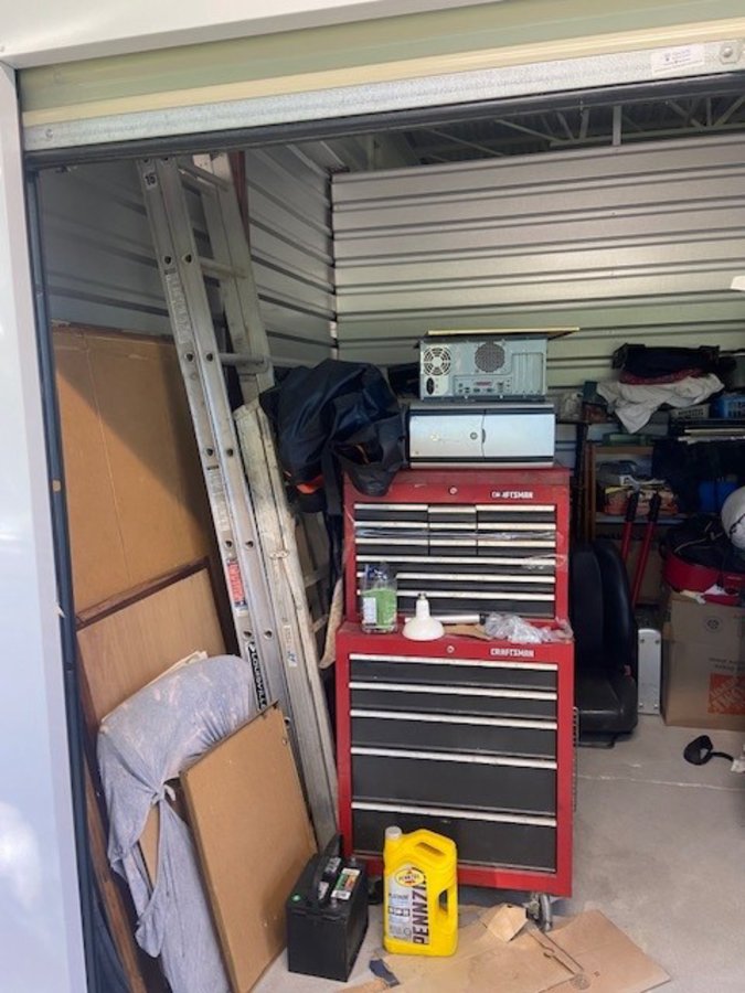 10 x 10 storage unit in Kansas City, MO