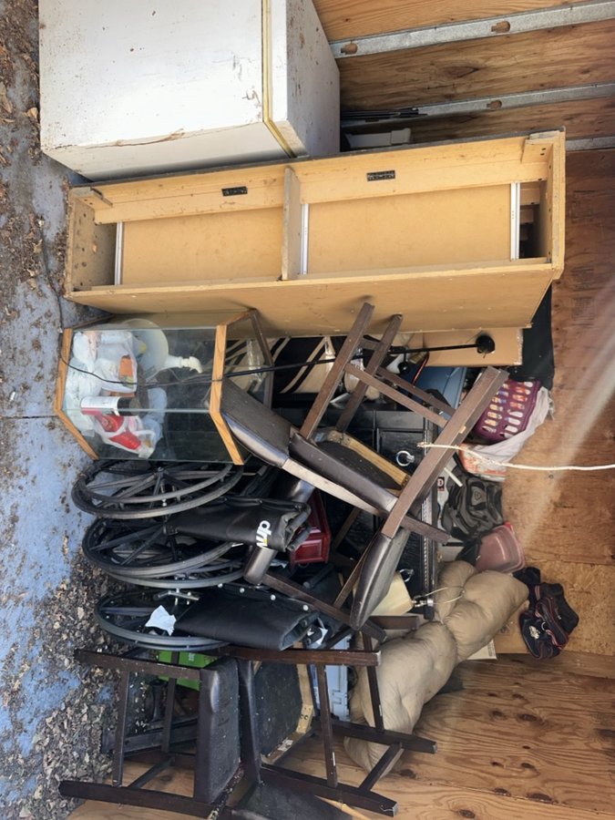 10 x 10 storage unit in East Point, GA