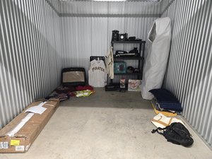 10 x 10 unit in Pittsburgh