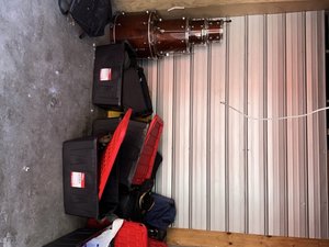 10 x 10 unit in East Point