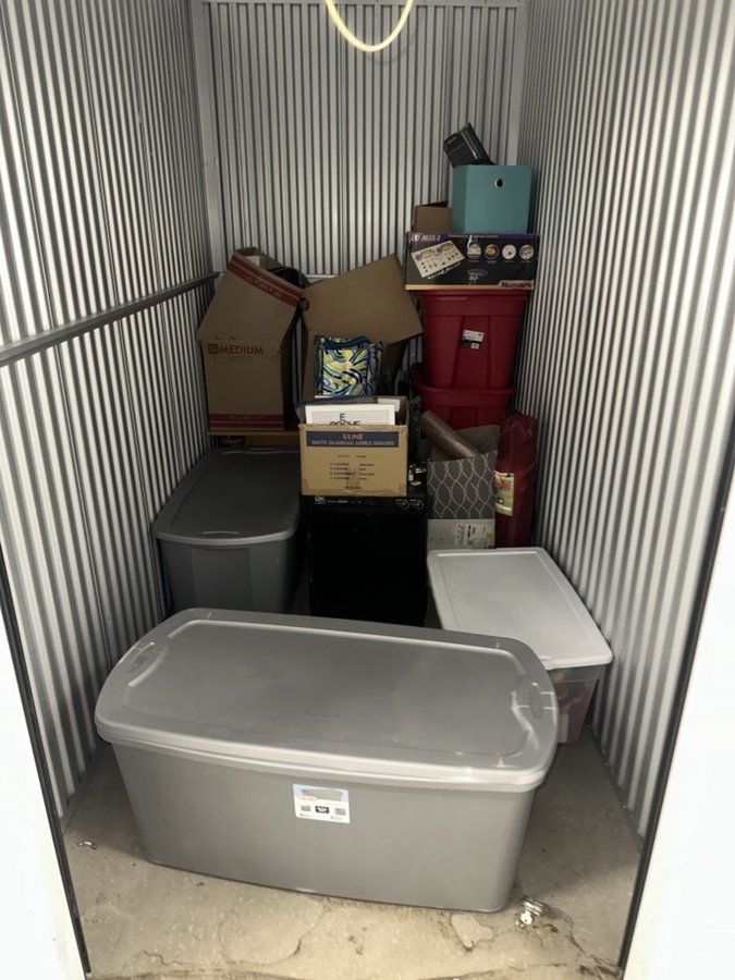 5 x 10 storage unit in East Point, GA
