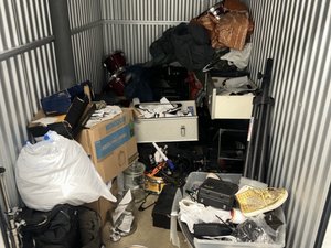 5 x 10 unit in East Point