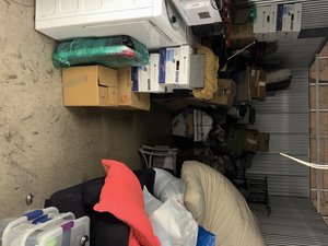 10 x 22 unit in East Point