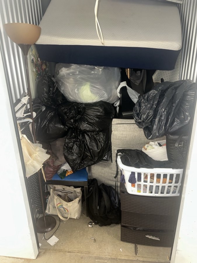 5 x 10 storage unit in East Point, GA