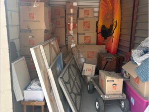10 x 12 unit in Fontana