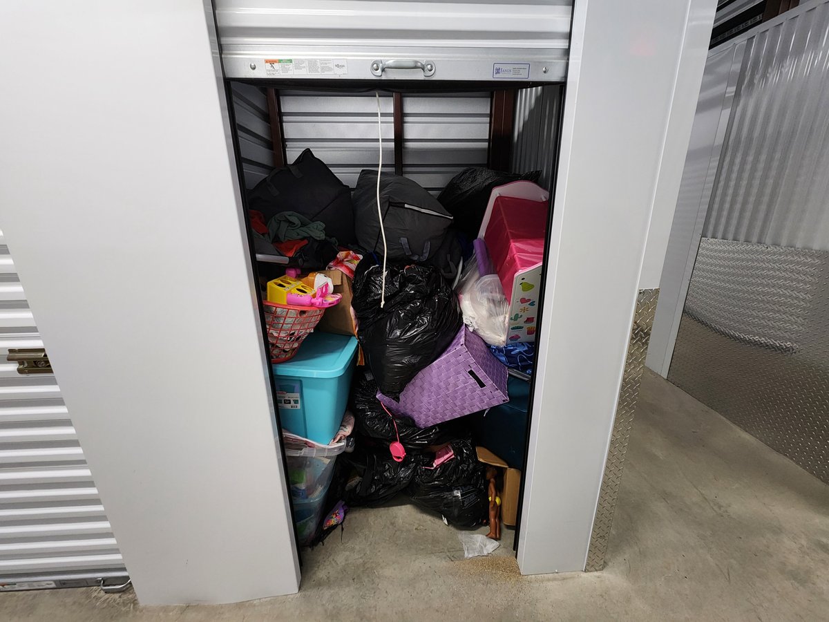5 x 5 storage unit in Huntingdon Valley, PA