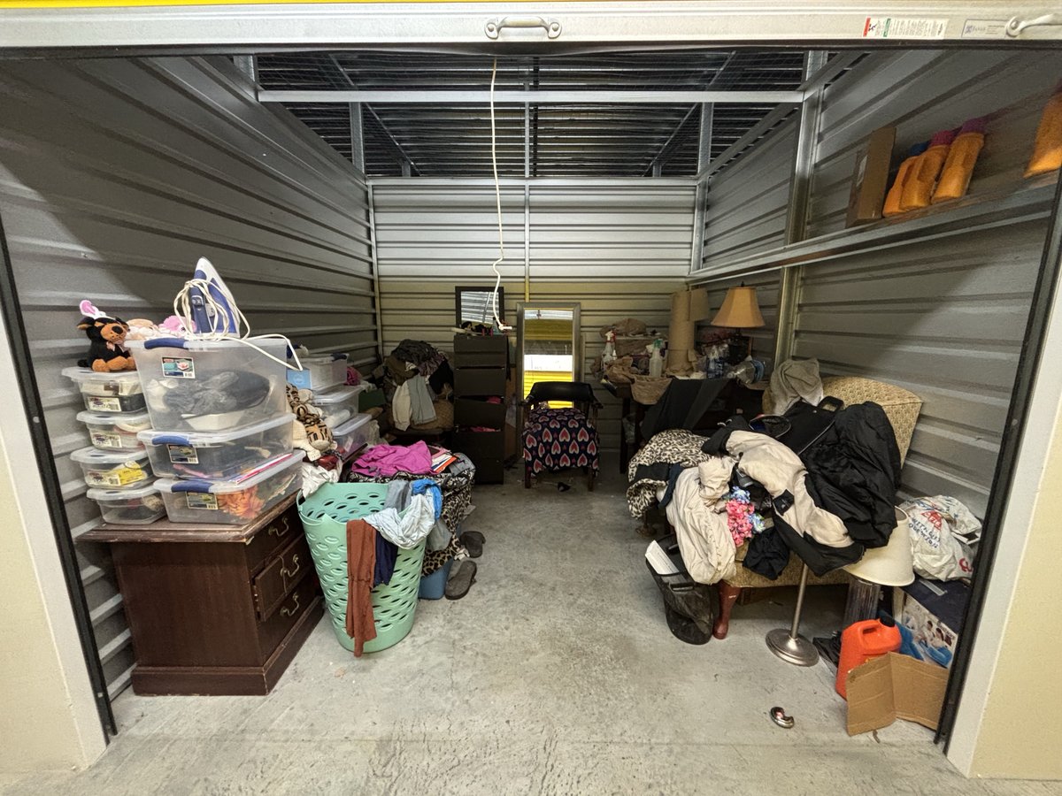 10 x 10 storage unit in Marietta, GA