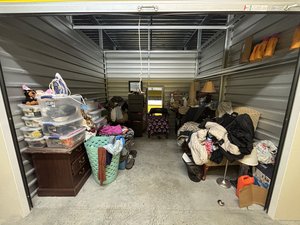 10 x 10 unit in Marietta