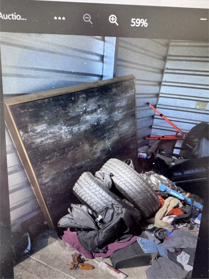 10 x 10 storage unit in Woodburn, OR