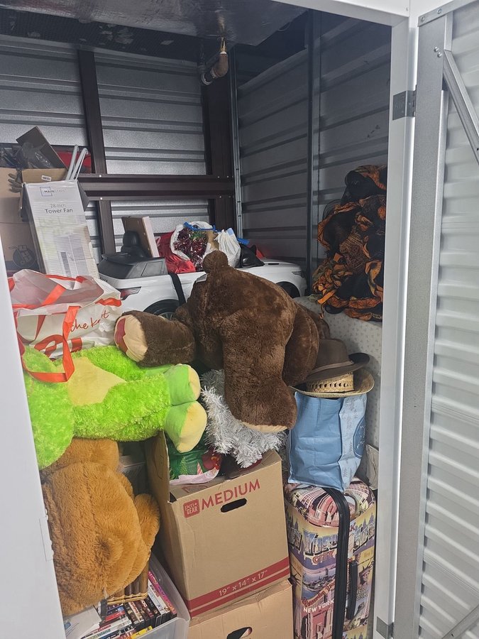 10 x 5 storage unit in Durham, NC
