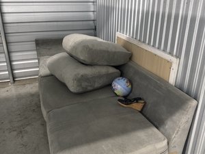 10 x 10 unit in Baltimore