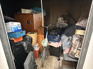 10 x 15 unit in Montebello