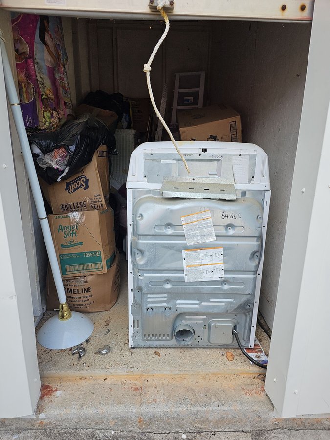 5 x 10 storage unit in Douglasville, GA